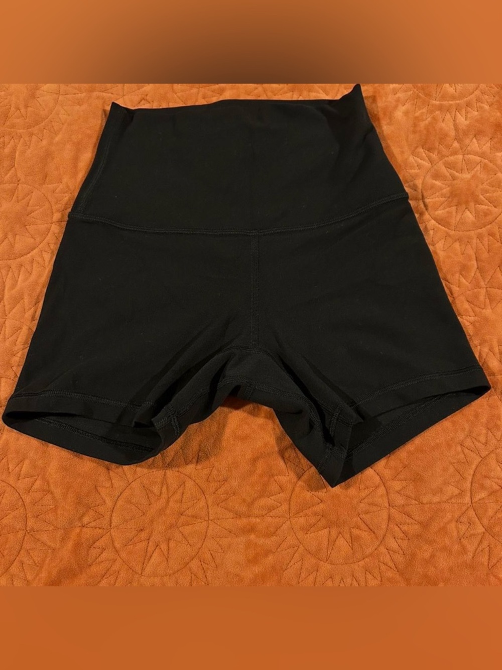 lululemon black align shorts size 4